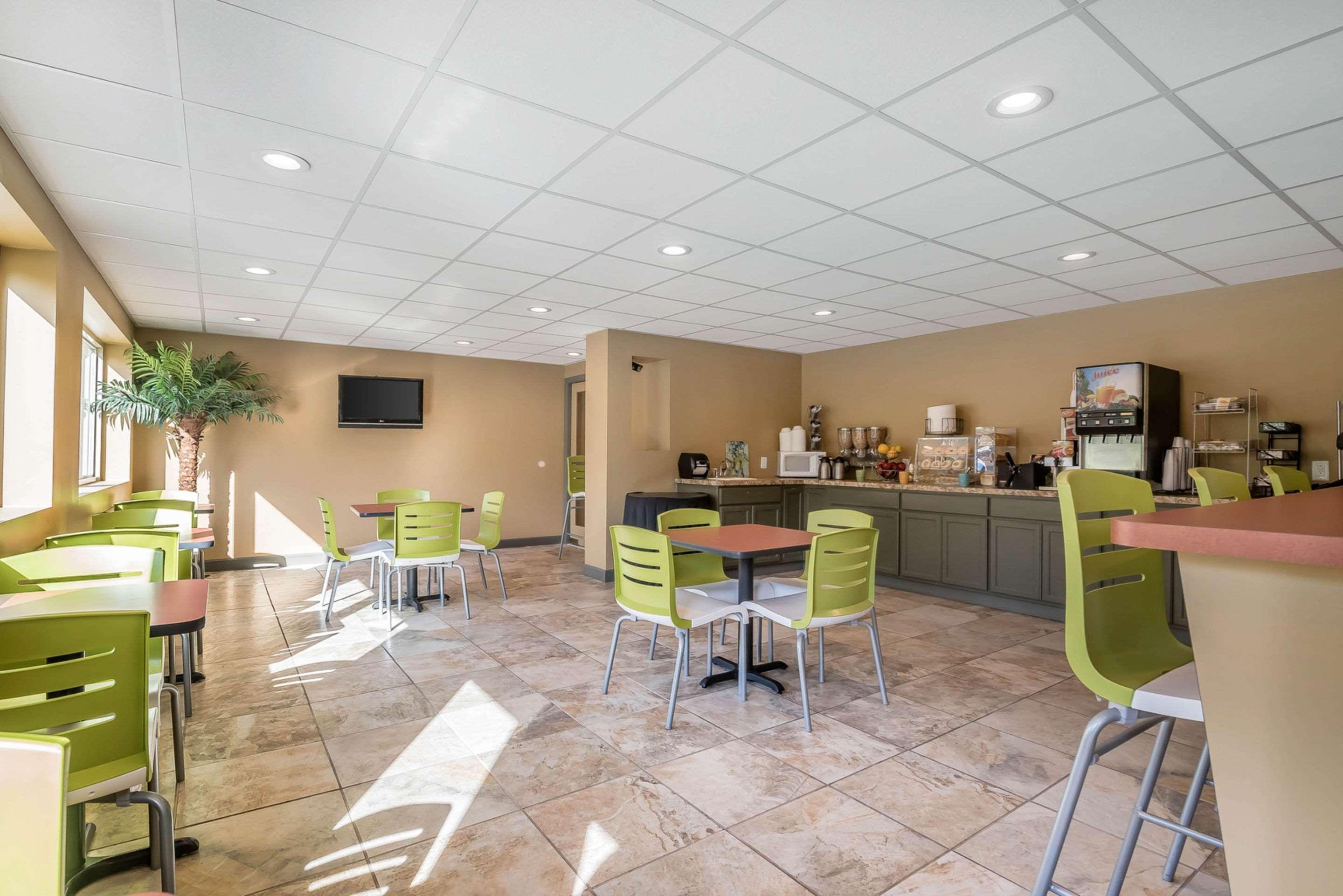 Econo Lodge Inn & Suites Binghamton Εξωτερικό φωτογραφία